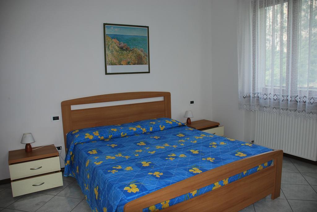 Appartamenti Stanga Ivo Tenno Habitación foto